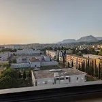 Ama\'S Flat